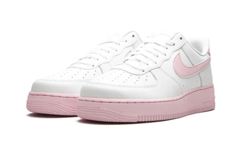 Nike Lifestyle Air Force 1 '07 'Pink Foam'