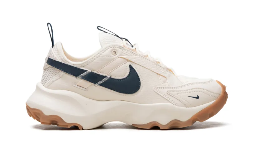 Nike Lifestyle TC 7900 WMNS 'Pale Ivory Armory Navy' 