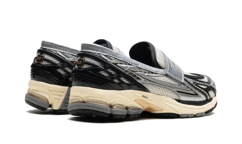 New Balance 1906R 1906L 'Silver Metallic Cream' 