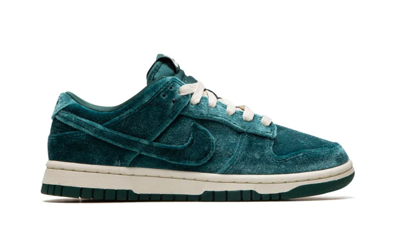 Nike Dunk DUNK LO MNS WMNS 'Green Velvet'