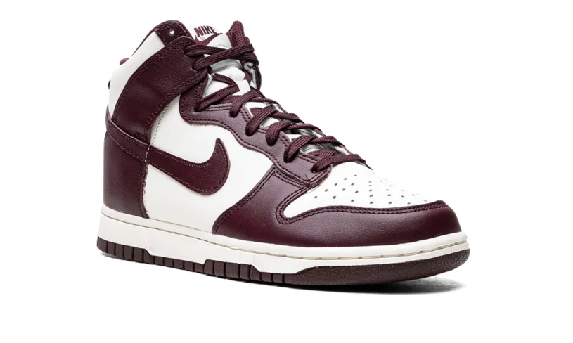 Nike Dunk DUNK HIGH WMNS 'Burgundy Crush' 