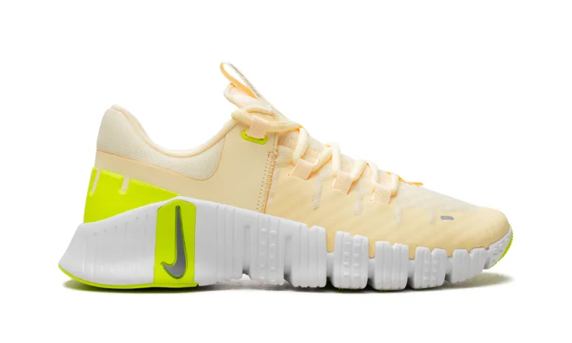 Nike Lifestyle Free Metcon 5 WMNS 'Citron Tint Volt' 