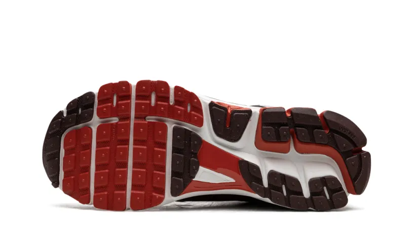 Nike Lifestyle ZOOM VOMERO 5 WMNS 'Team Red' 