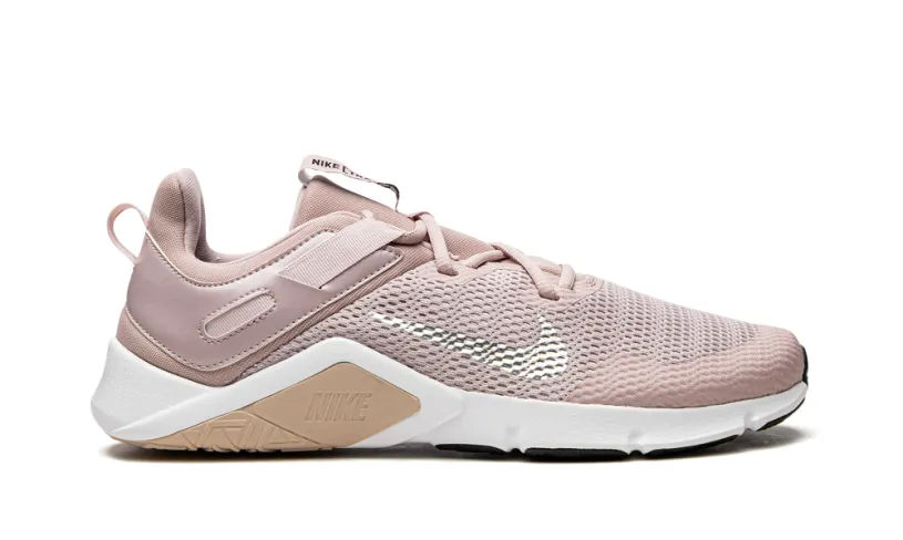Nike Lifestyle LEGEND ESSENTIAL MNS WMNS 