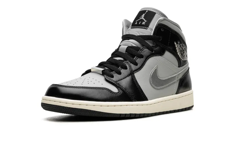 Air Jordan 1 AIR JORDAN 1 MID SE WMNS 'Black Chrome' 