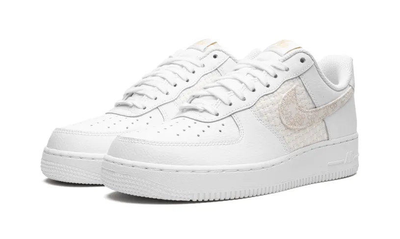 Nike Lifestyle AIR FORCE 1 '07 SE MNS WMNS 'Flower Swoosh' 