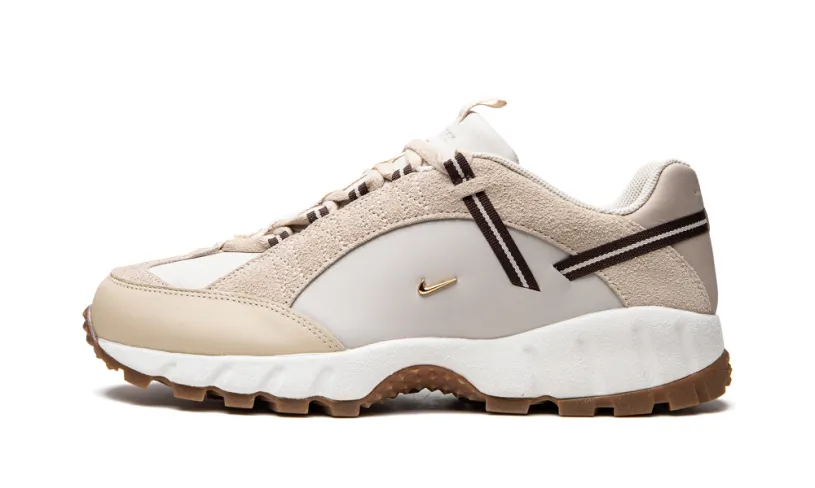 Nike Lifestyle AIR HUMARA LX WMNS 'Jacquemus - Beige'