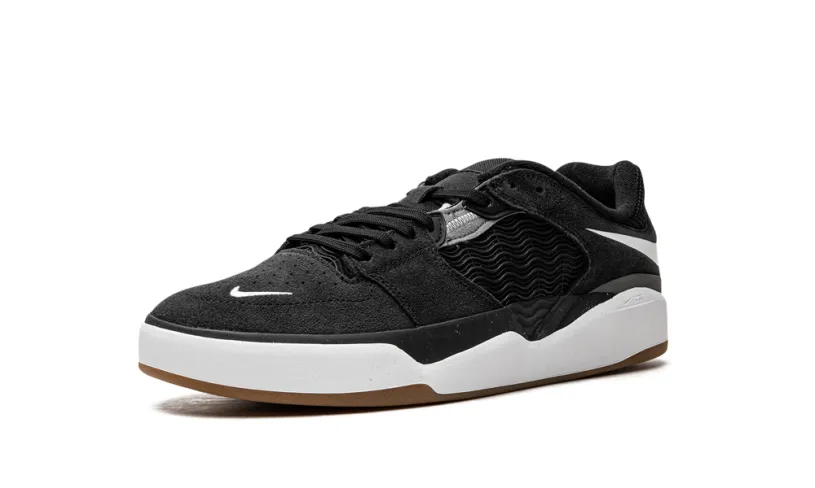 Nike Basketball SB Ishod Wair 'Black   White' 
