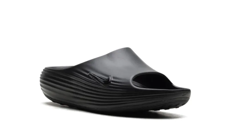 Nike Lifestyle ReactX Rejuven8 Slide 'Triple Black' 