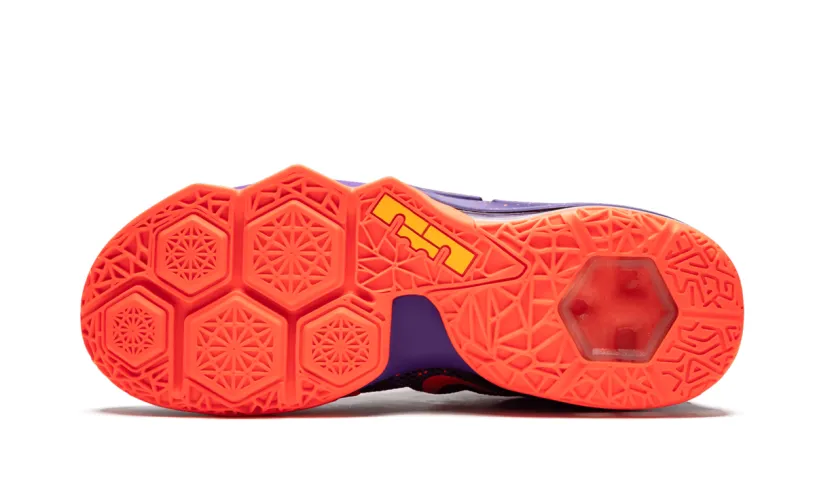 Nike Basketball Lebron 12 Low 