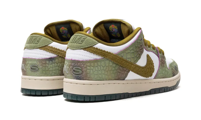 Nike SB SB Dunk Low 'Alexis Sablone - Chameleon' 