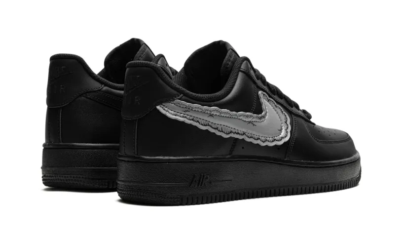 Nike Lifestyle Air Force 1 Low 'KAWS x Sky High Farms - Black' 