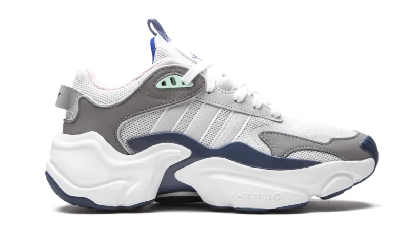 More Adidas Shoes TEPHRA RUNNER WMNS 