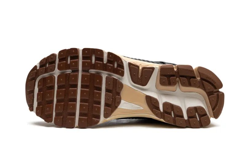 Nike Lifestyle VOMERO 5 WMNS 'Black   Sesame' 