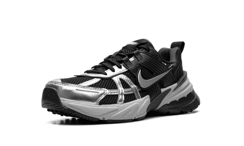 Nike Lifestyle V2K Run WMNS 'Black Metallic Silver' 
