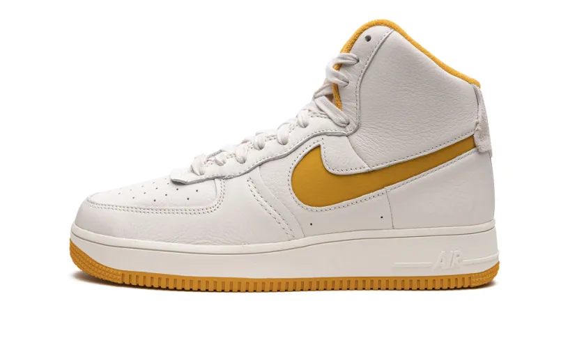 Nike Lifestyle AIR FORCE 1 HIGH SCULPT MNS WMNS