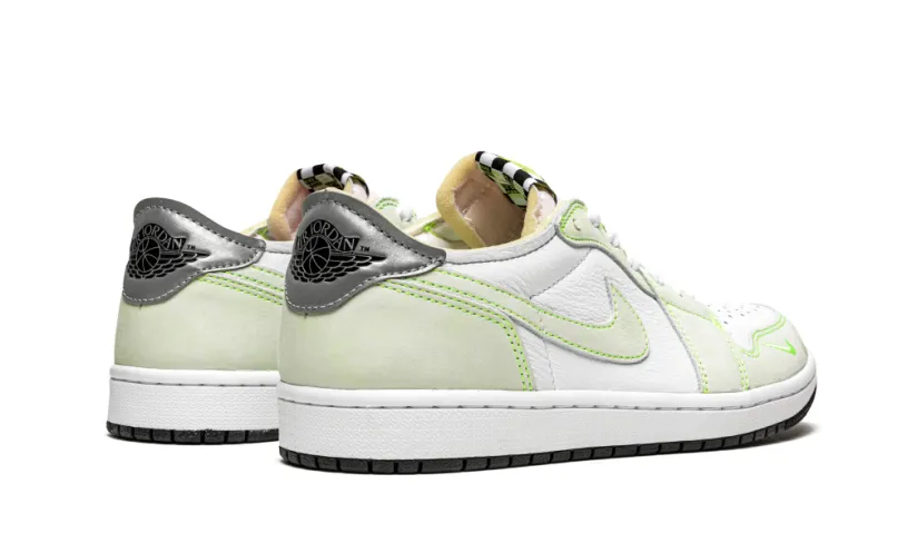 Air Jordan 1 Air Jordan 1 Low OG 'Ghost Green' 