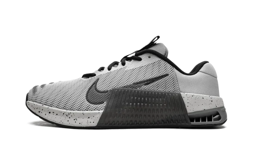 Nike Lifestyle Metcon 9 'Light Iron Ore Flat Pewter'