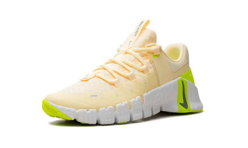Nike Lifestyle Free Metcon 5 WMNS 'Citron Tint Volt' 