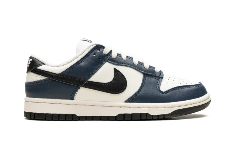 Nike Dunk Dunk Low WMNS 'Midnight Navy' 