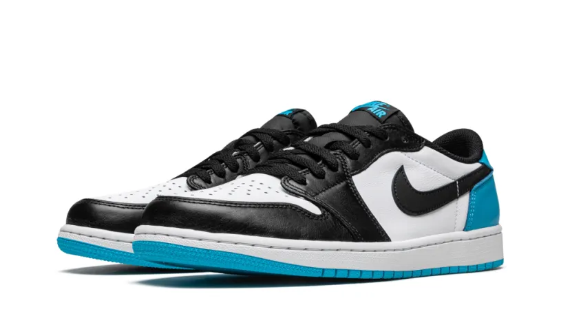 Air Jordan 1 Air Jordan 1 Low OG 'UNC' 