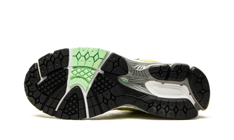 New Balance 2002R 2002R 'Sulphur Yellow' 