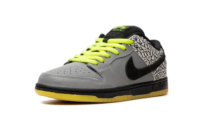 Nike SB SB Dunk Low Premium QS 'DJ Clark Kent - 112' 