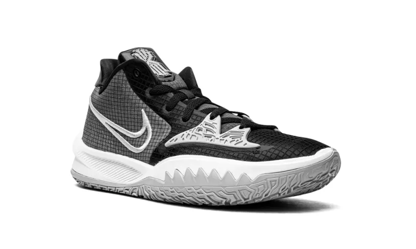 Nike Basketball Kyrie Low 4 