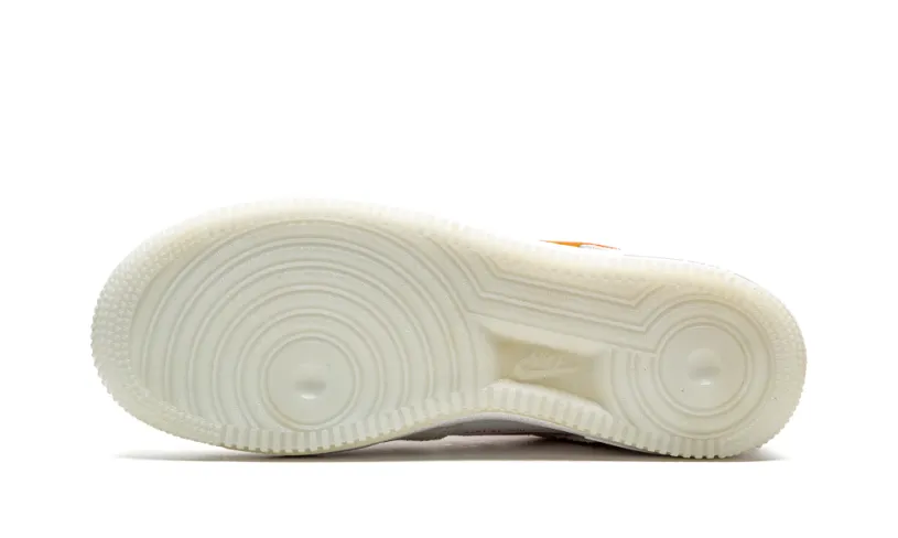 Nike Lifestyle AIR FORCE 1 '07 SE MNS WMNS 'First Use' 