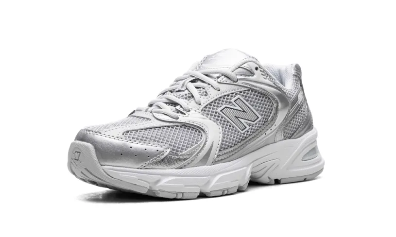 New Balance 530 530 'Moonbeam Silver Metallic' 