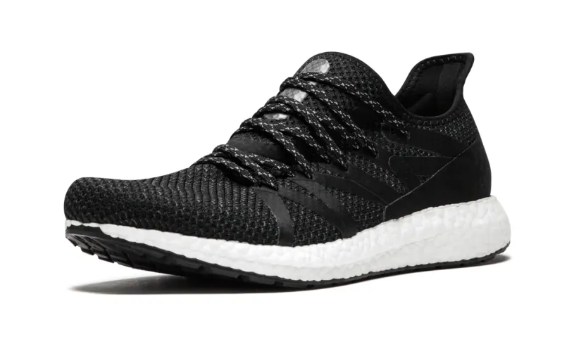 Adidas Ultraboost AM4NYC 