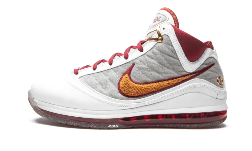 Nike Basketball Air Max Lebron 7 Retro 'MVP' 