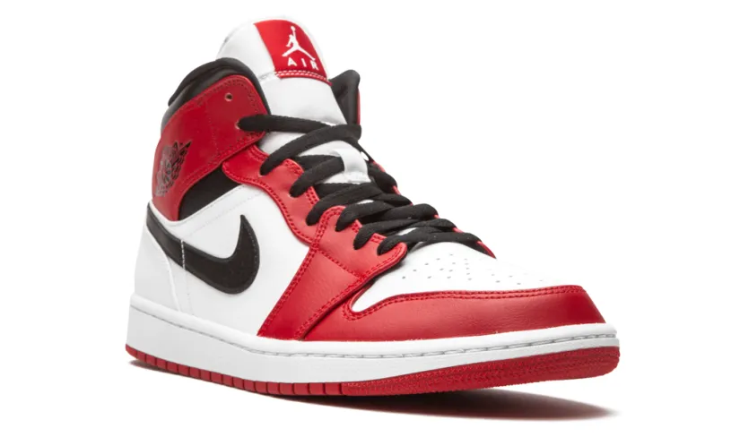Air Jordan 1 Air Jordan 1 Mid 'Chicago 2020' 