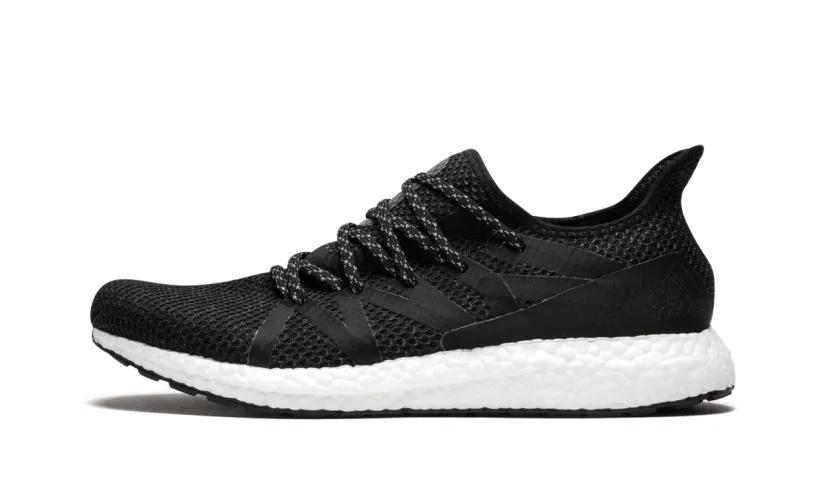 Adidas Ultraboost AM4NYC