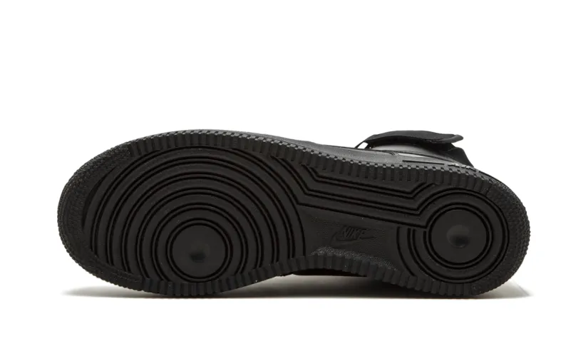 Nike Lifestyle Air Force 1 High '07 'Triple Black' 