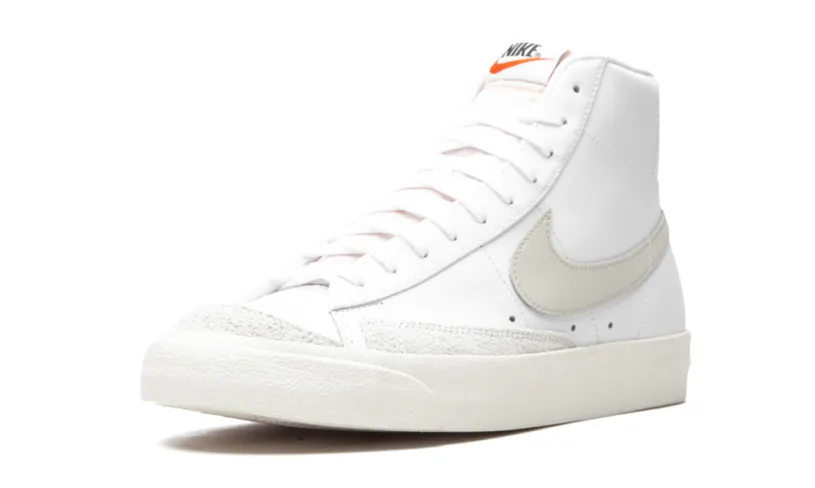 Nike Basketball Blazer Mid 77 Vintage 'Light Bone' 