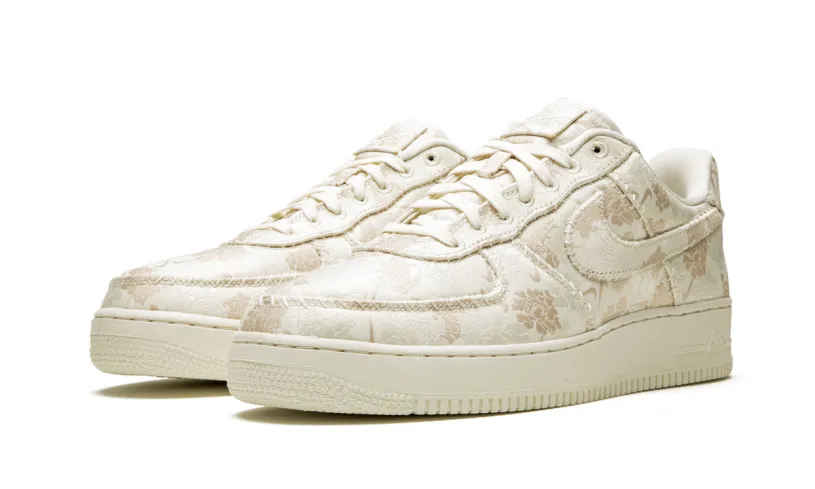 Nike Lifestyle Air Force 1 '07 PRM 3 'Satin Floral' 