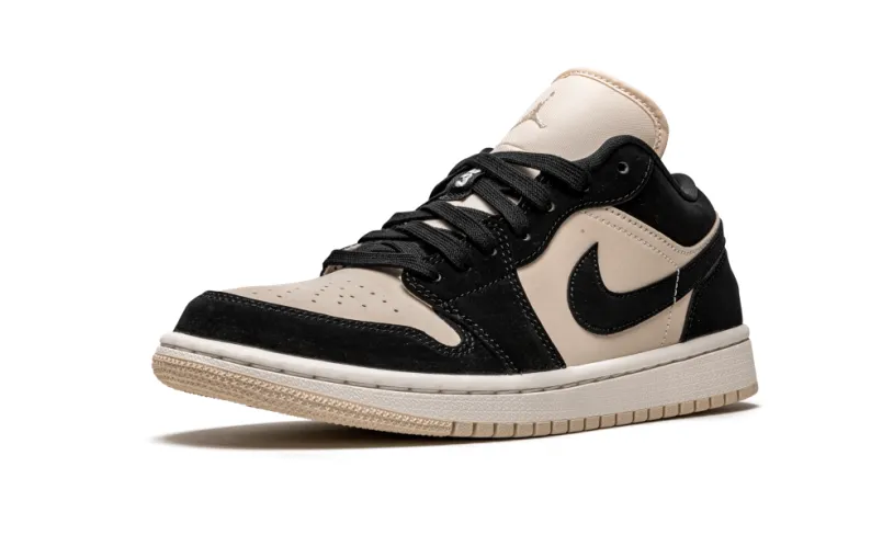 Air Jordan 1 Air Jordan 1 Low WMNS 'Black Guava Ice' 