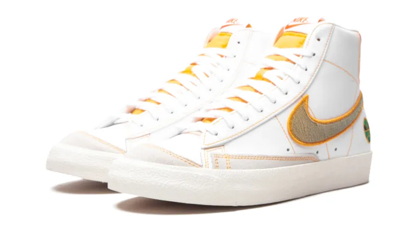 Nike Basketball Blazer Mid '77 Vintage 'Rayguns' 