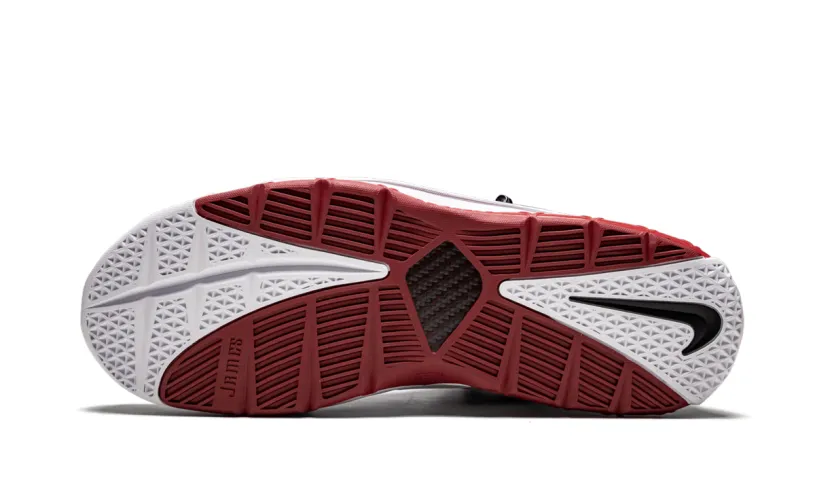 Nike Basketball Zoom Lebron III QS 'Home Release' 