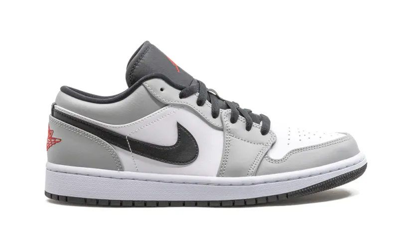 Air Jordan 1 Air Jordan 1 Low 'Light Smoke Grey' 