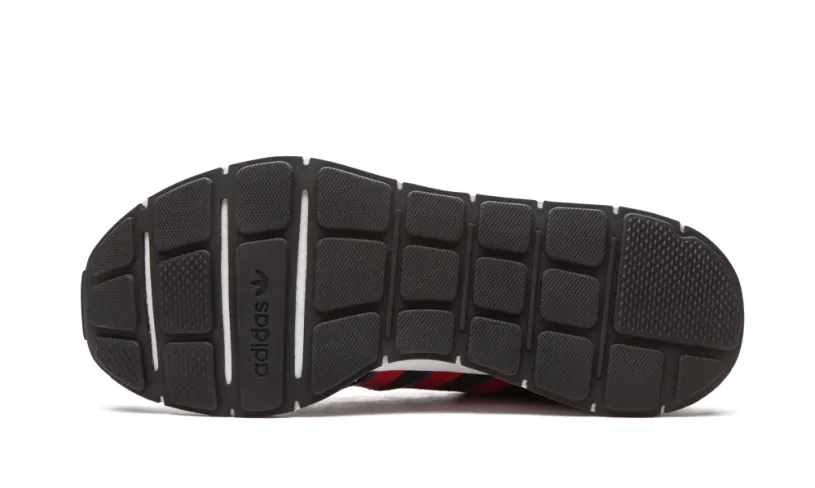 More Adidas Shoes SWIFT RUN 