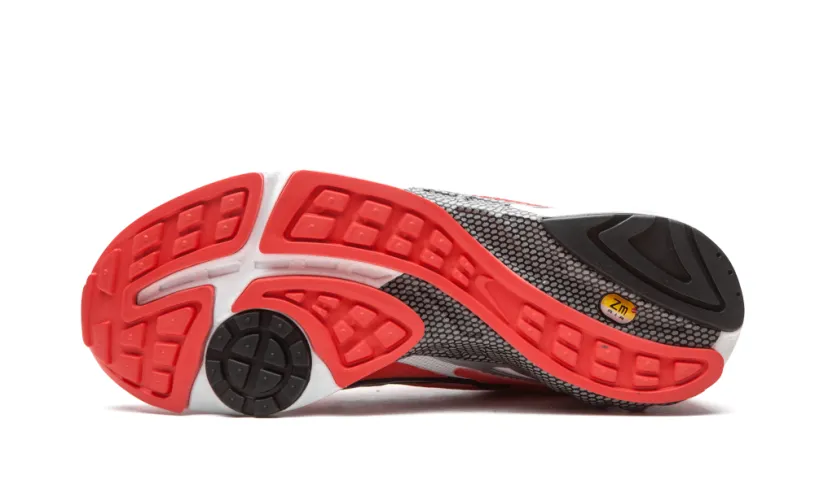 Nike Basketball Air Ghost Racer 'Track Red' 