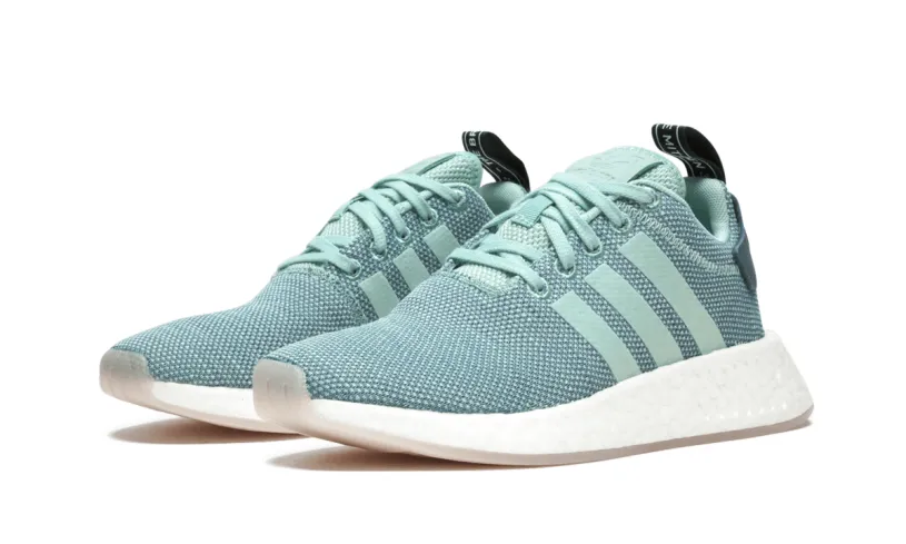 Adidas NMD NMD_R2 WMNS 