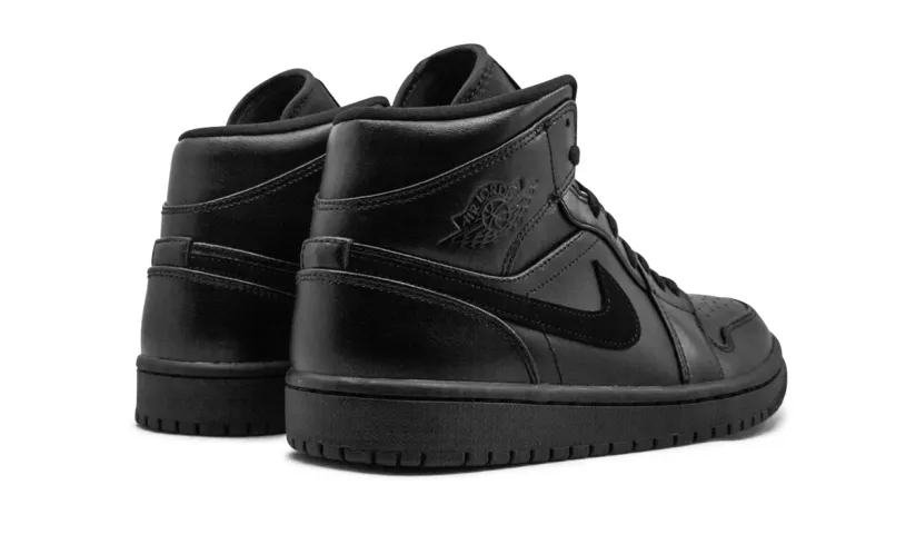 Air Jordan 1 Air Jordan 1 Mid 'Triple black' 
