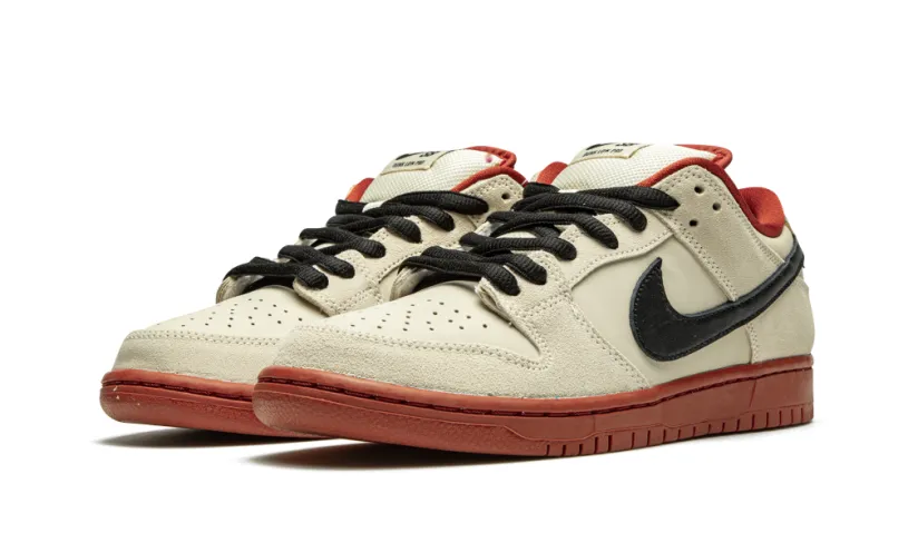 Nike Dunk SB Dunk Low Pro 'Hennessy' 