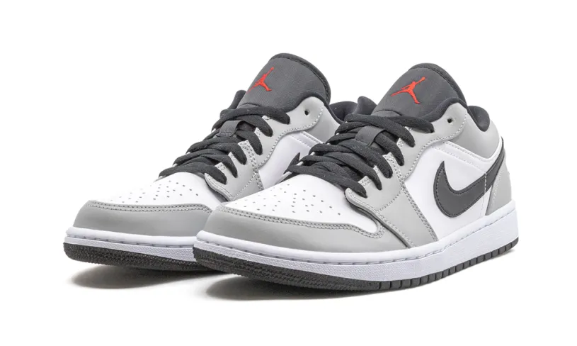Air Jordan 1 Air Jordan 1 Low 'Light Smoke Grey'