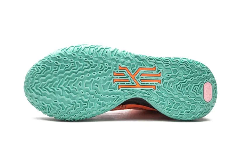 Nike Basketball Kyrie 7 EP 'Play for the Future' 