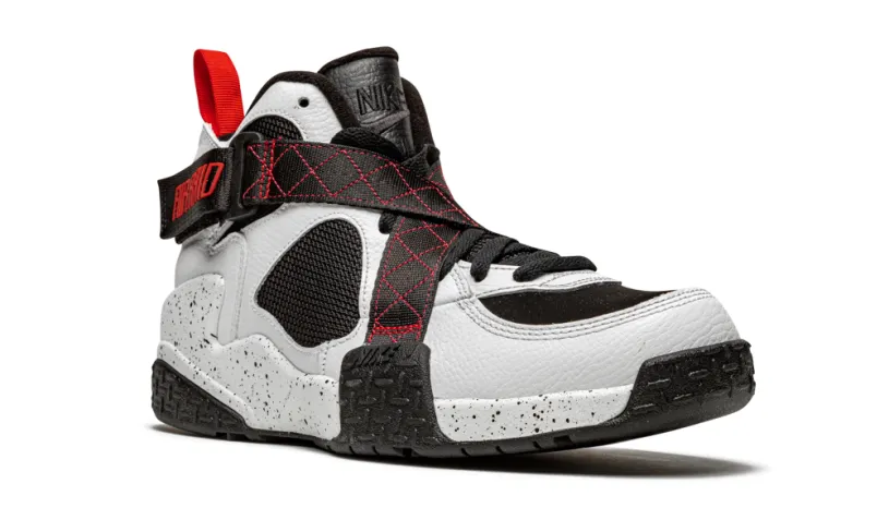 Nike Basketball Air Raid 'White   Black   Red' 