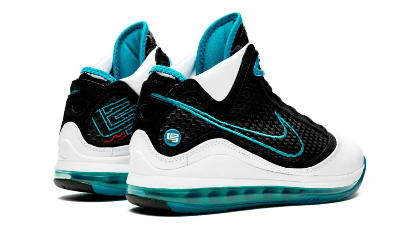 Nike Basketball Lebron 7 QS 'Red Carpet'